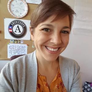 Meet your Posher, Julie